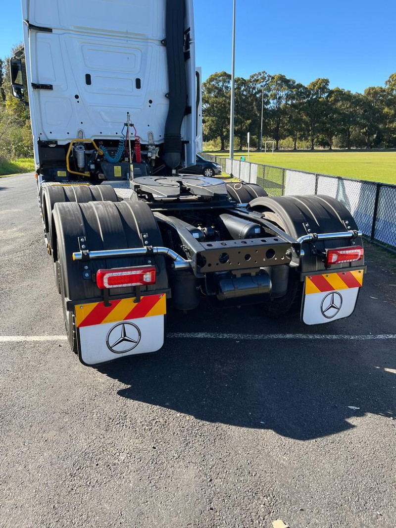 2025 Mercedes-Benz Actros 2663 BIG GIGASPACE with Microwave included image 16