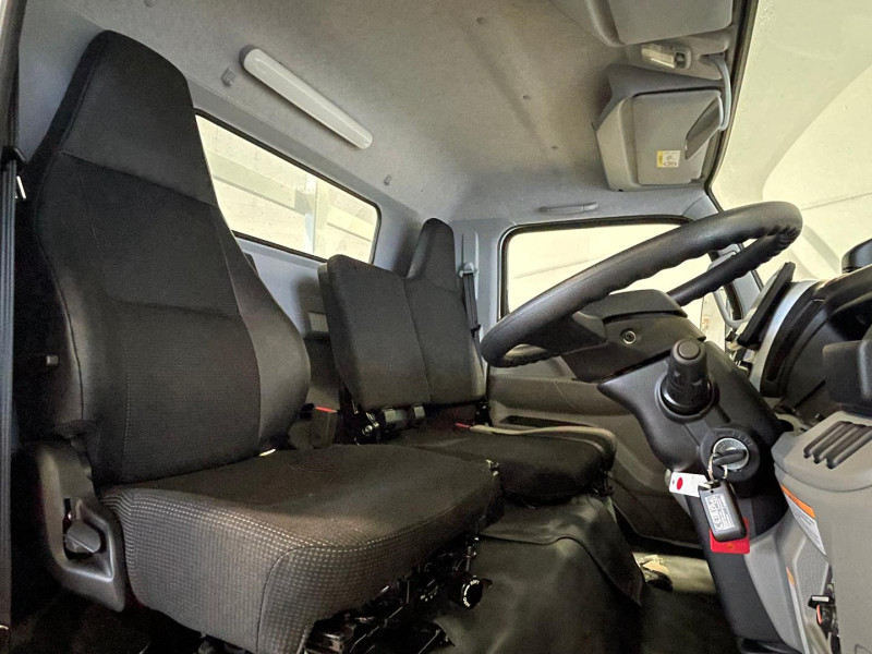 2025 Fuso Canter 615 AMT Euro 5 Traytop 