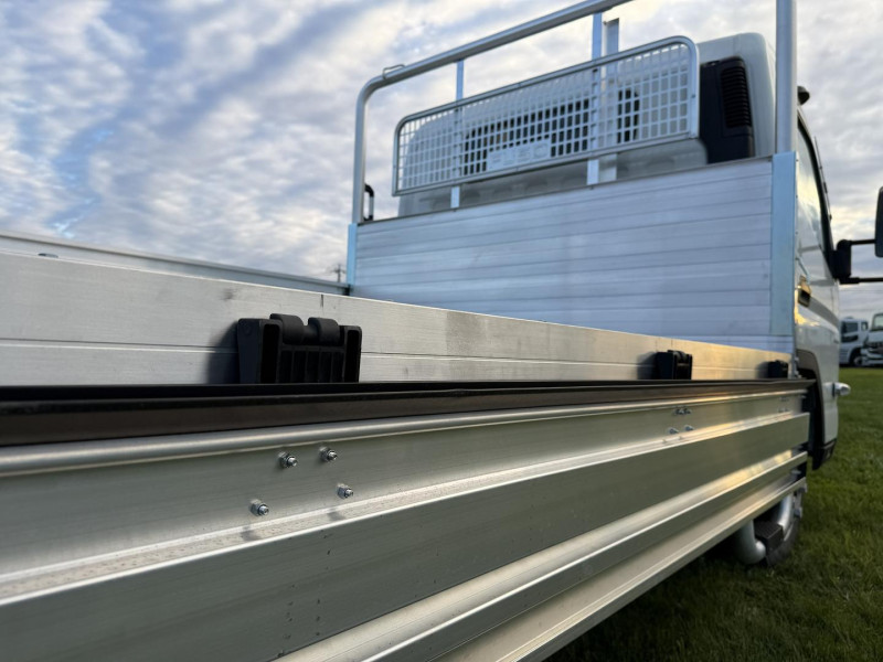 Velocity Truck Centers Australia