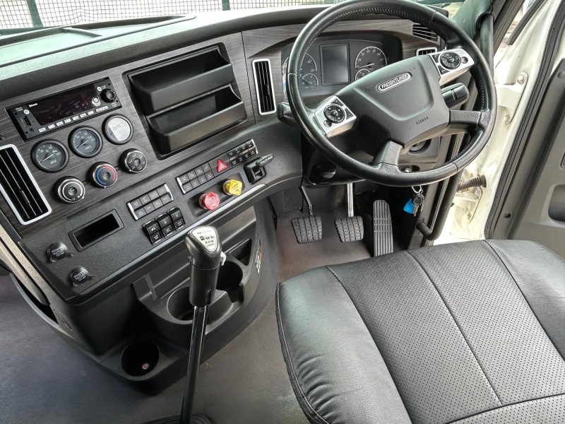 2021 Freightliner Cascadia 126 600Hp,60" 145T Rated 