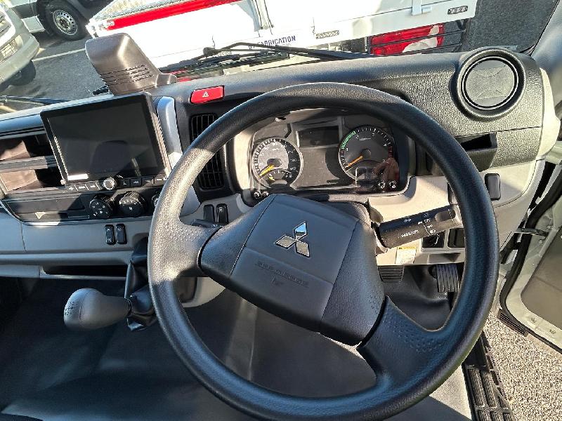 2025 Fuso Canter 515 Wide 