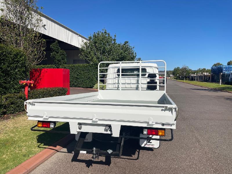2023 Fuso Canter 815 