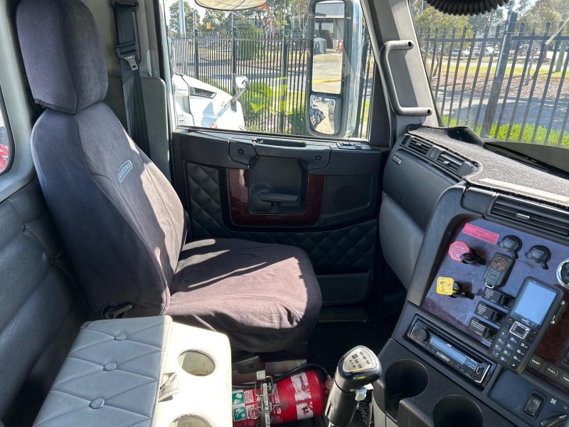 2019 Freightliner Coronado 114 