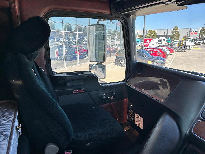 2011 Kenworth K200 Series K200 