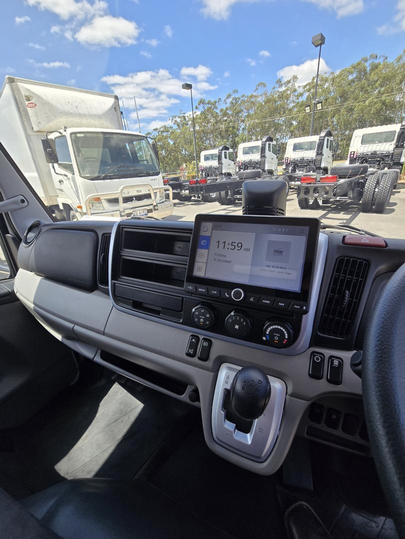 2025 Fuso Canter 515 2025 Fuso Canter 515 Ally Pantech with Roller Door 