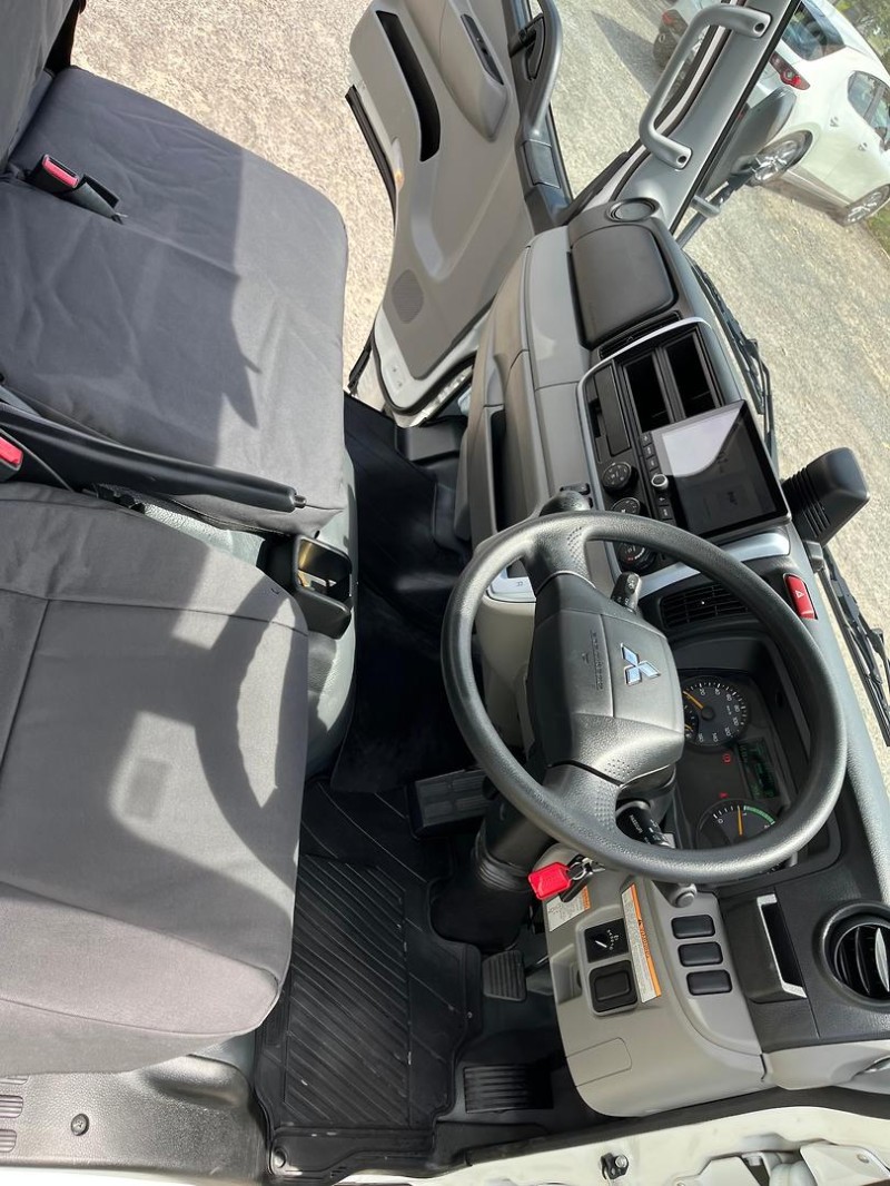 2024 Fuso Canter 515 ALLY PANTECH AND ROLLER DOOR 