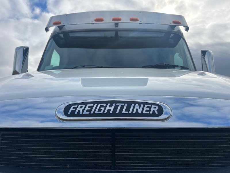 Velocity Truck Centers Australia