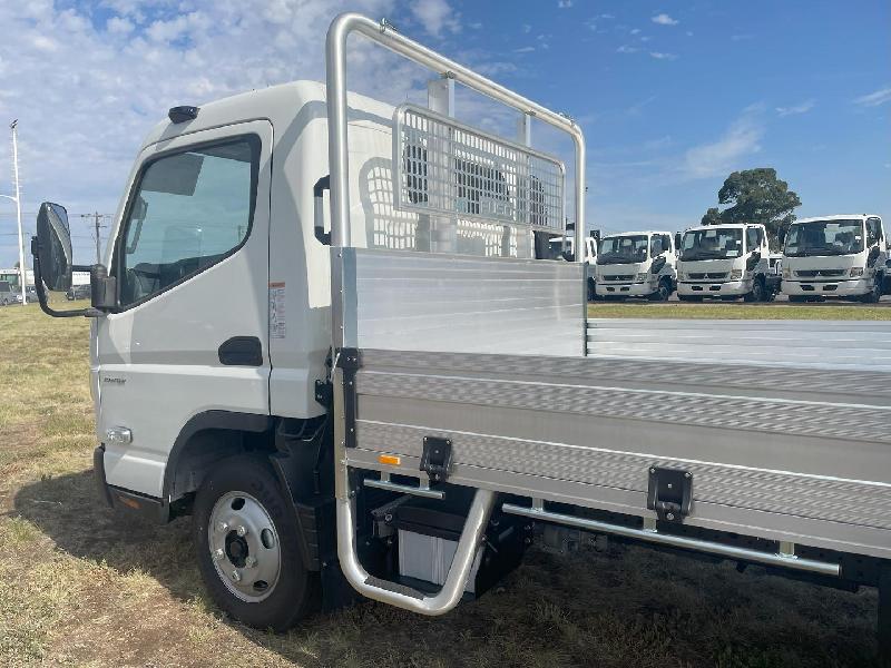 2024 Fuso Canter 515 