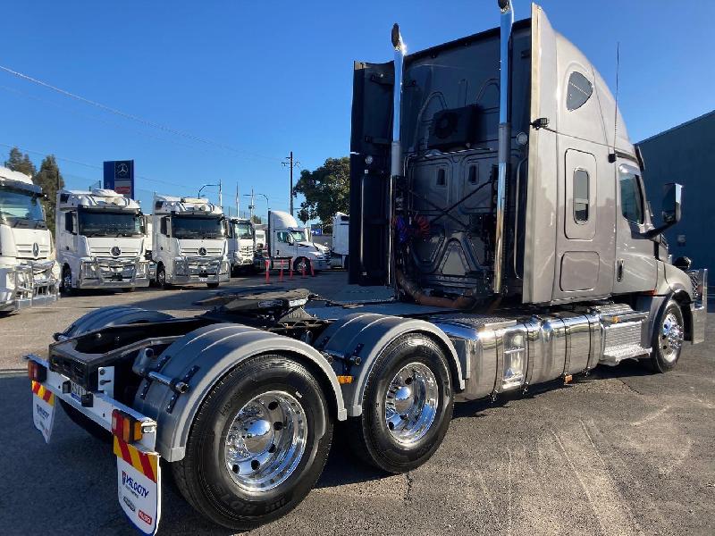 2019 Freightliner Cascadia 126 Cascadia 126 