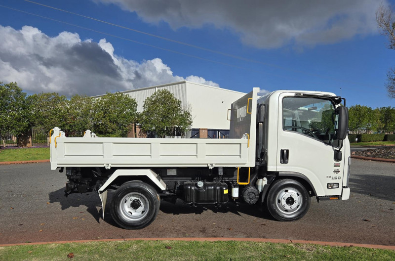 2022 Isuzu N Series NMR 60/45-150 