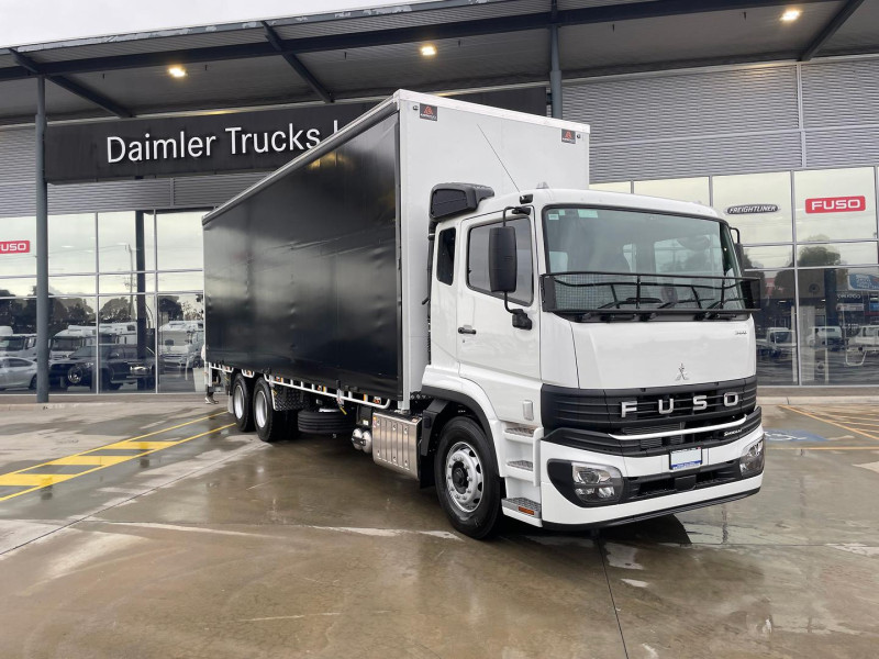 Velocity Truck Centers Australia