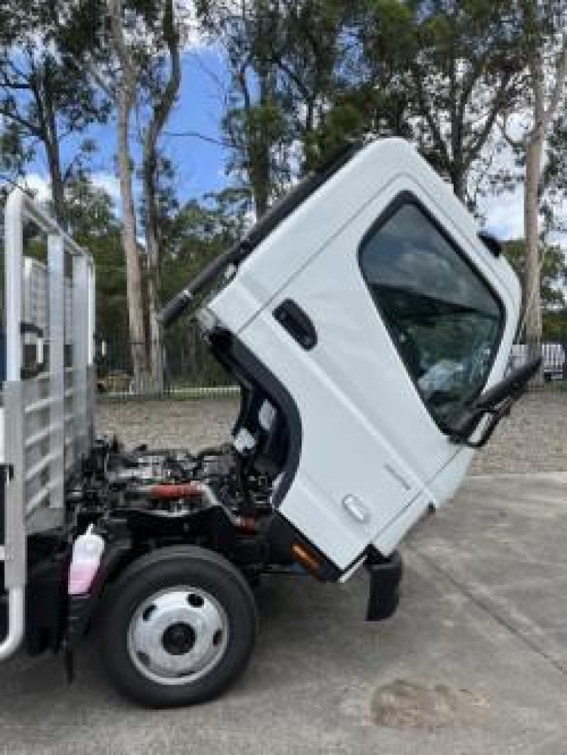 2025 Fuso Canter 515 Wide 