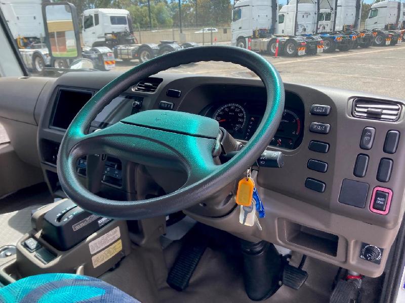 2019 Fuso Rosa Rosa Standard mini bus