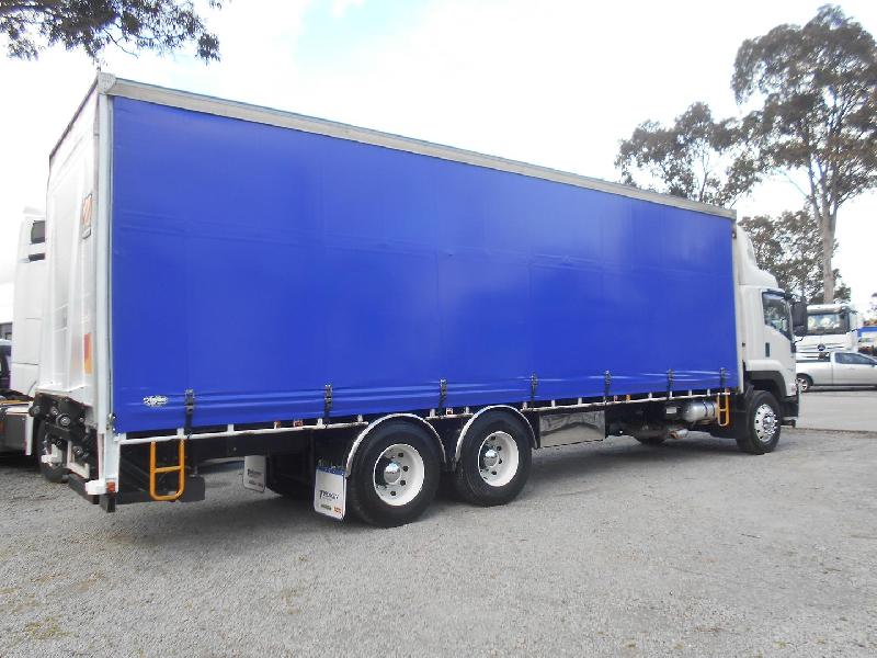 2018 Isuzu Fvl