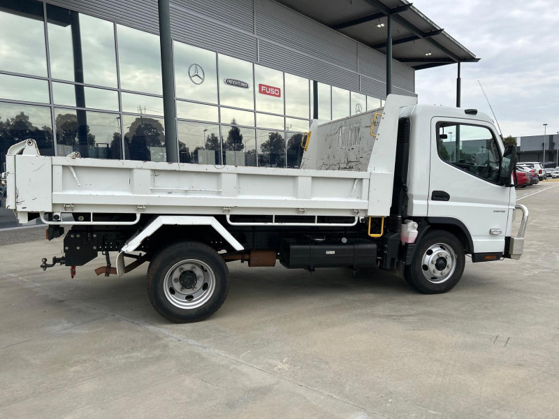2025 Fuso Canter 815 Tipper Low Km 
