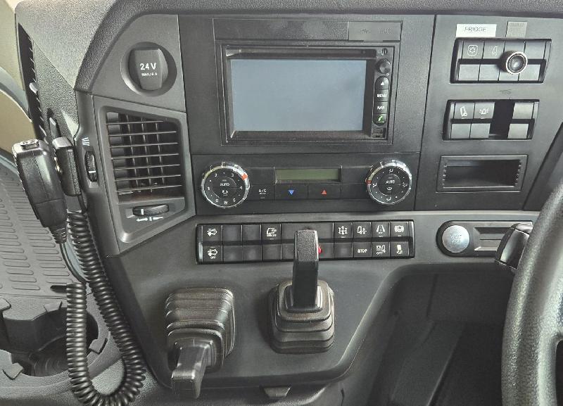 2018 Mercedes-Benz Actros 2763LS 