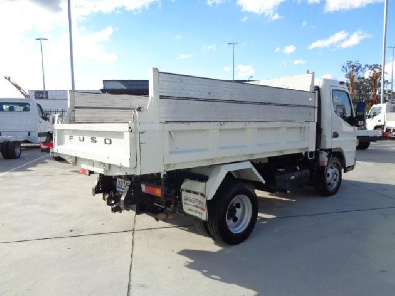 2018 Fuso Canter 815 