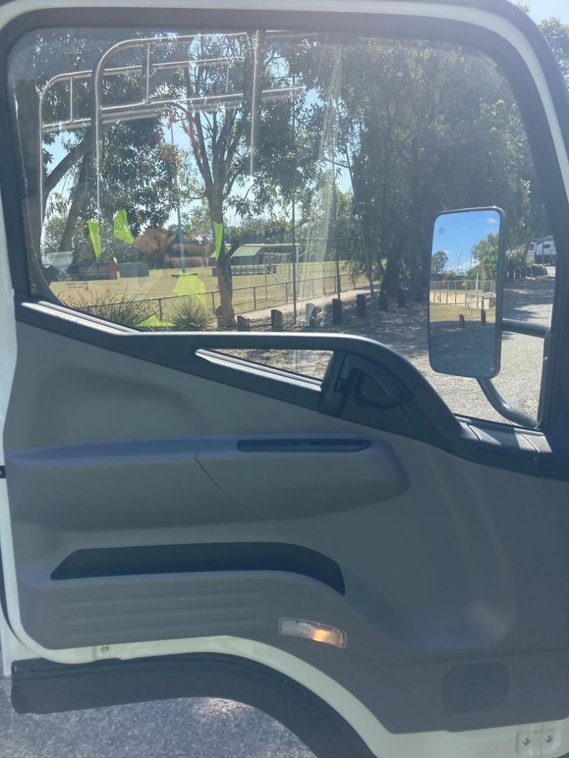 2025 Fuso Canter 515 EURO 5 