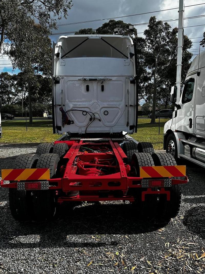 2024 Freightliner Cascadia 116 Freightliner Cascadia 116 