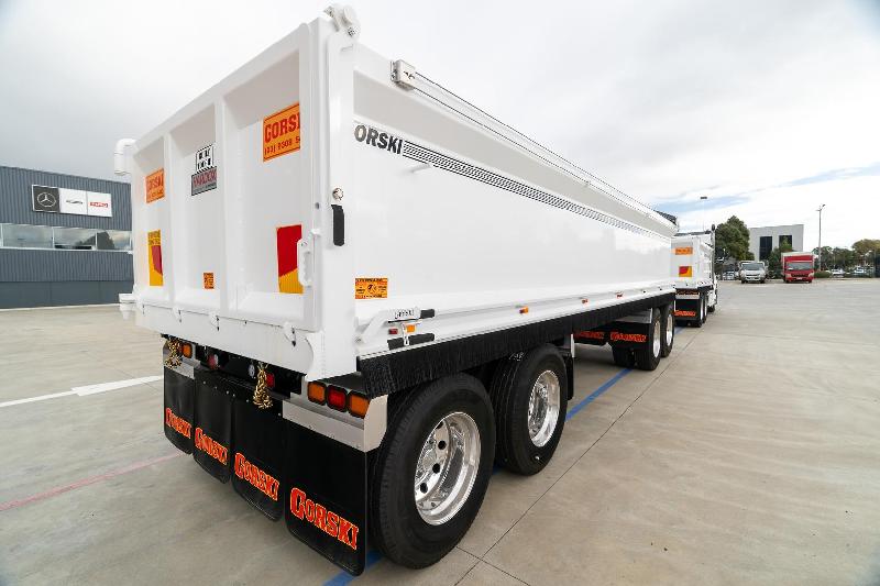 2023 Freightliner Cascadia 116 Tipper 