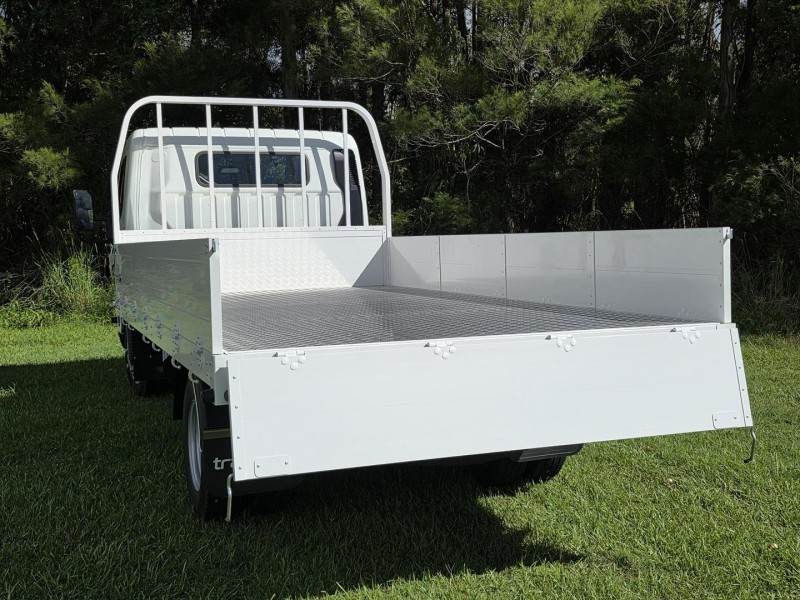 2025 Fuso Canter 615 HEAVY DUTY ALLOY TRAY 