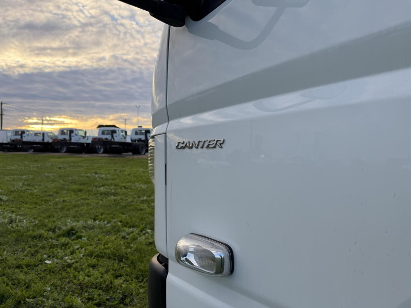 Velocity Truck Centers Australia