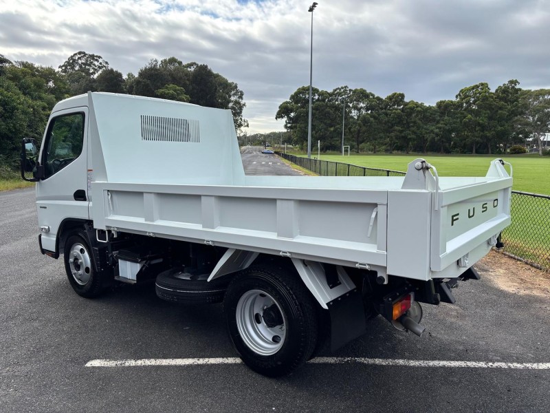2025 Fuso Canter 615 Tipper 