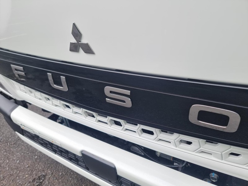 2025 Fuso Canter 615 Available on a Car or Truck Licence 