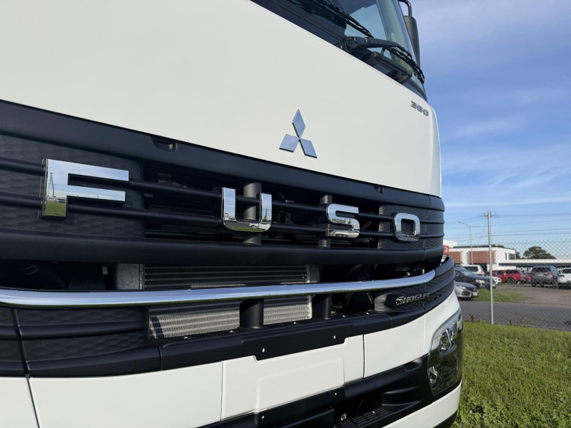 2026 Fuso Shogun FU84 360 14 Pallet Curtainsider 