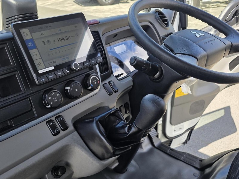 2025 Fuso Canter 615 Tipper 5 SPD MANUAL 