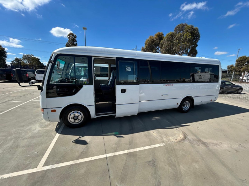 2020 Fuso ROSA 25 Seat 