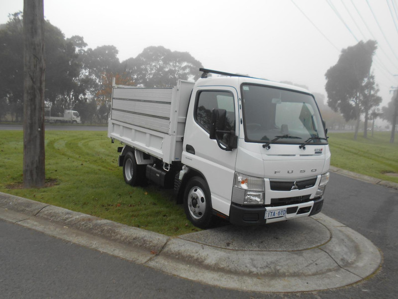 2023 Fuso Canter 615 2023 FUSO CANTER 615 FACTORY TIPPER 