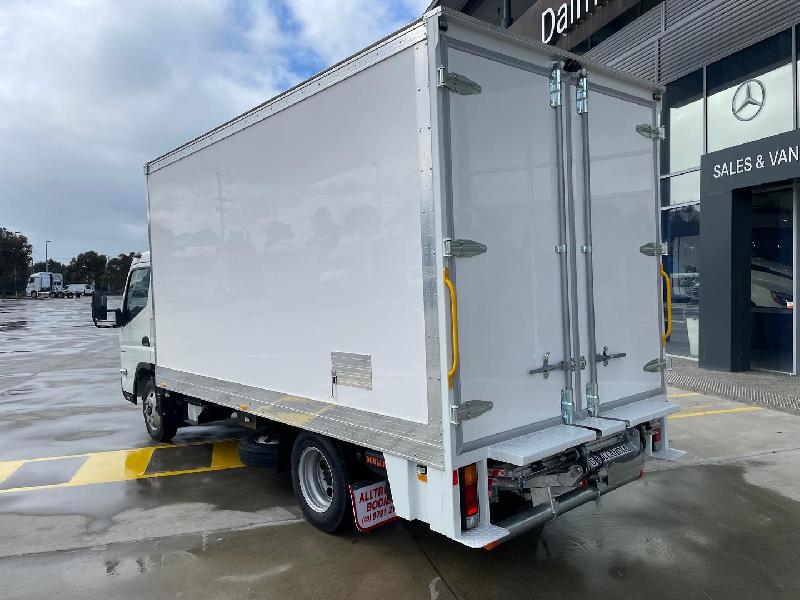 2025 Fuso CANTER 515 515 Wide Cab FRP VAN 