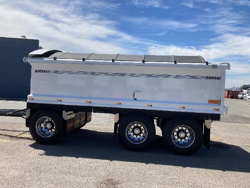 2024 Freightliner Cascadia 116 Tipper