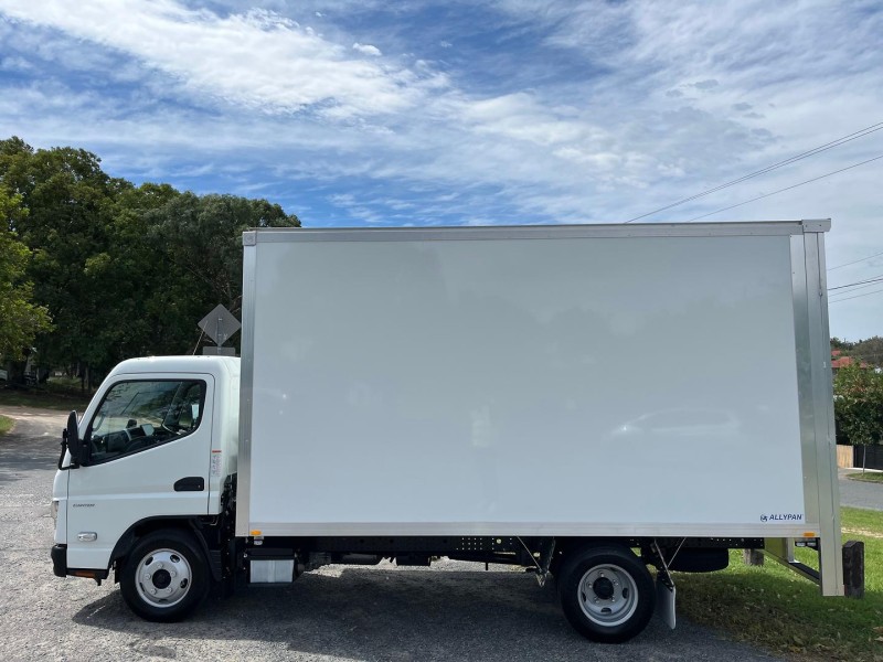 2024 Fuso Canter 515 ALLY PANTECH ROLLER DOOR 