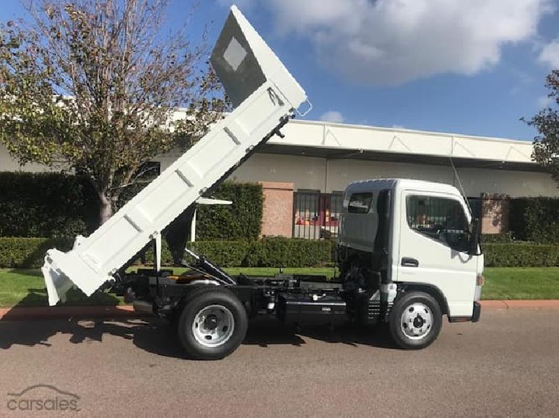 2023 Fuso Canter 615 