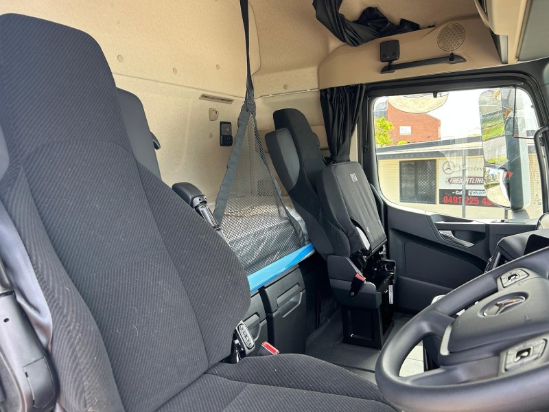 2024 Mercedes-Benz Actros 2663 SHOW DAY DEMO 