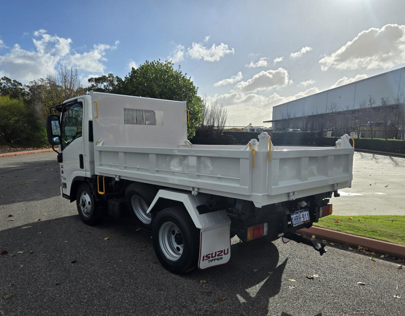 2022 Isuzu N Series NMR 60/45-150 