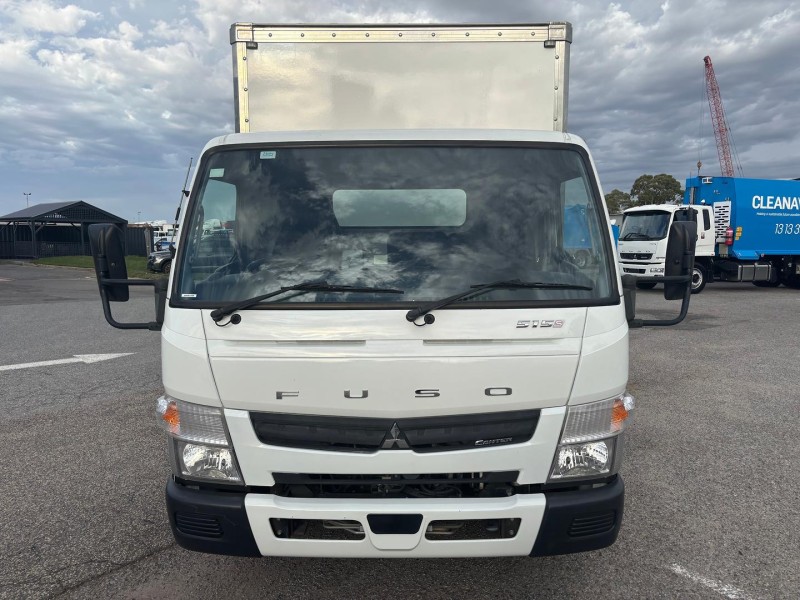 2021 Fuso Canter 515 Pantech with tailgate lifter 
