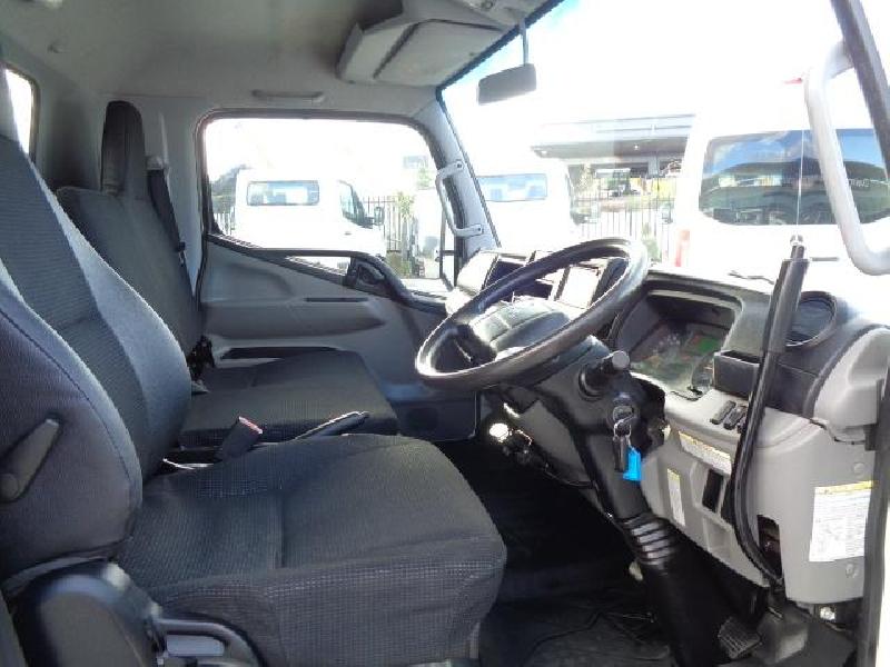 2018 Fuso Canter 815 