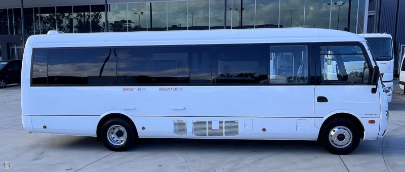 2025 Fuso ROSA 25 SEAT DELUXE 