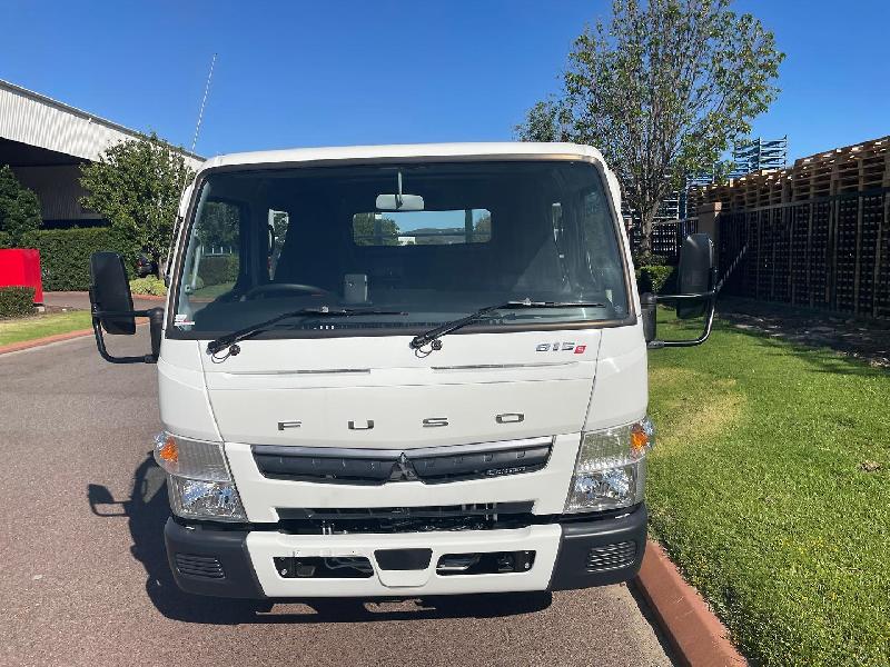 2023 Fuso Canter 815 