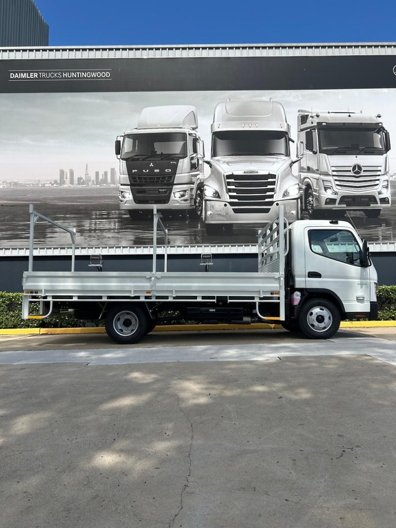 2025 Fuso Canter 615 Canter 615 Concreters Steel Tray 