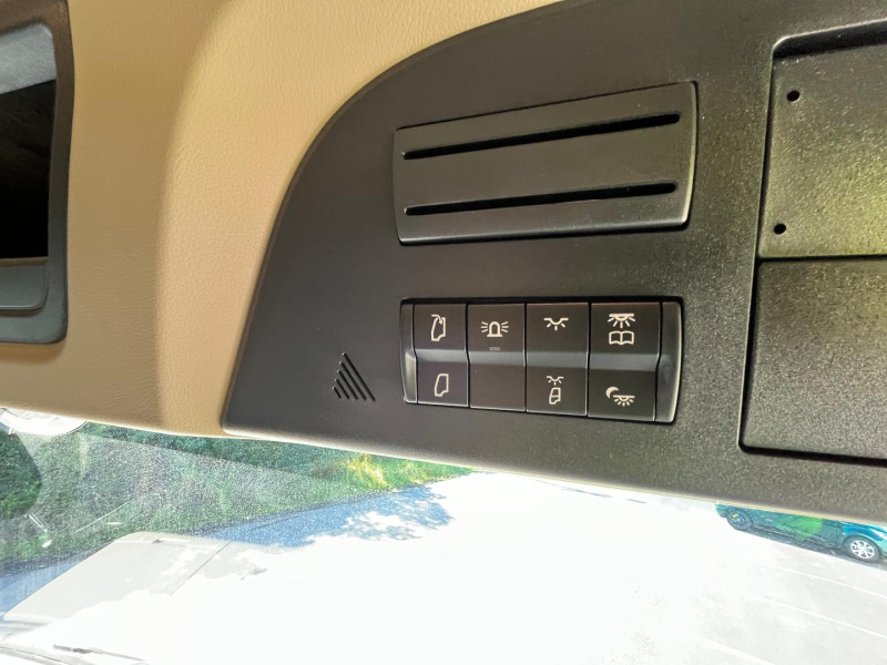 2025 Mercedes-Benz Actros 2663 BIG GIGASPACE with Microwave included image 38