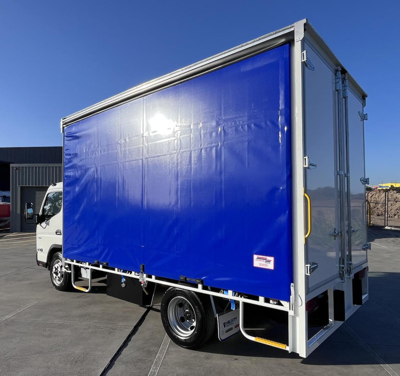 2026 Fuso Canter 815 6 PALLET CURTAINSIDE BODY 