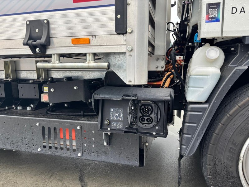 2024 Fuso eCanter e615 Heavy Duty Alloy Tray 