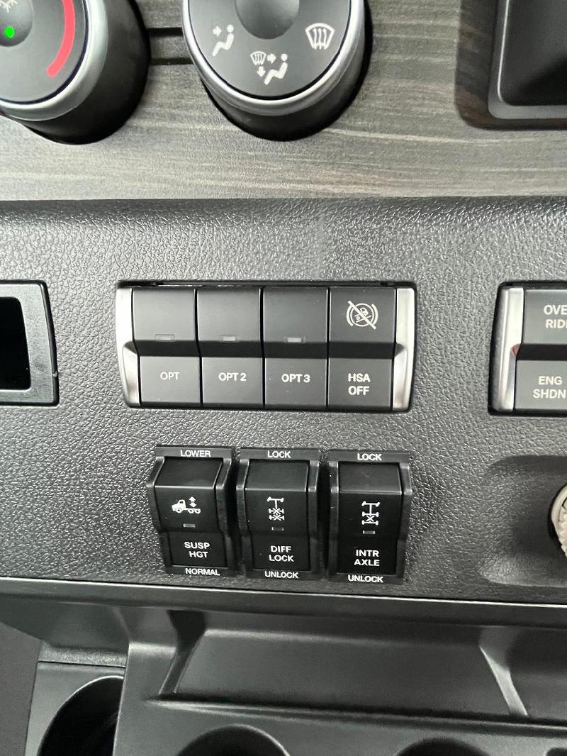 2023 Freightliner Cascadia 116 Need a truck asap we have one ready to go 