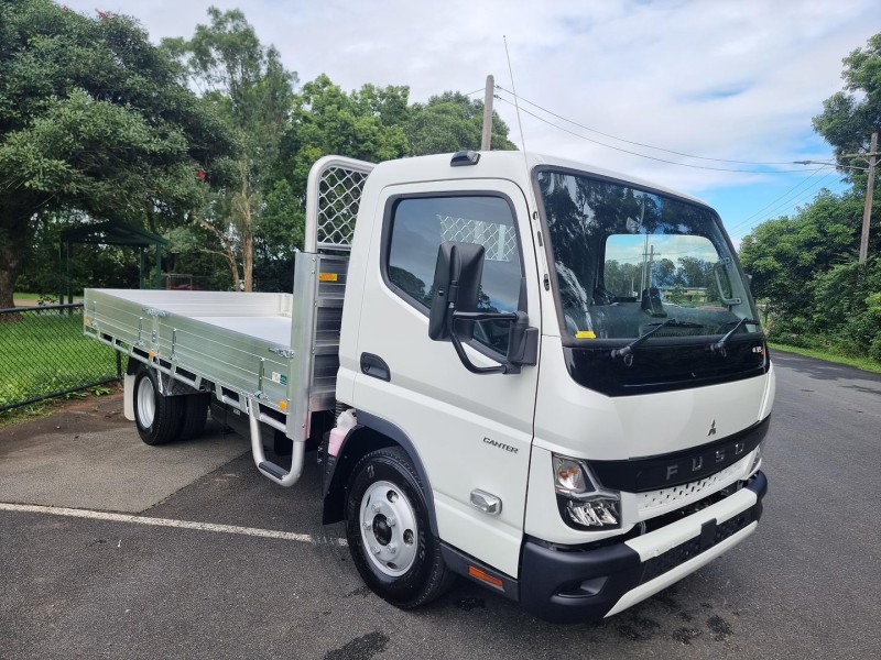 2025 Fuso Canter 615 Available on a Car or Truck Licence