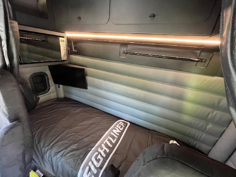 2025 Freightliner Cascadia 126 Microwave TV Cabinets and Custom Air Con ready 