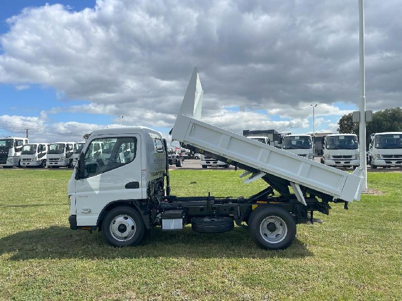 2024 Fuso Canter 615 White